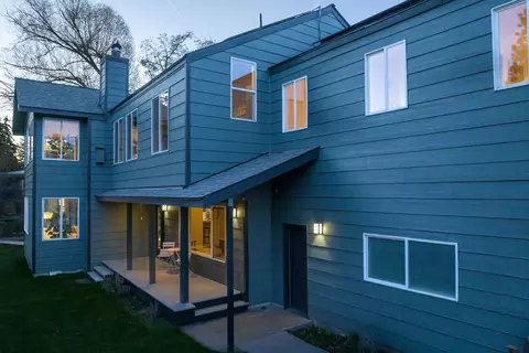 Exterior - 615 NW Riverfront St, Bend, OR 97703 photo 6 of 6