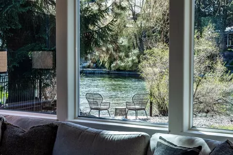 View/Area - 615 NW Riverfront St, Bend, OR 97703 photo 1 of 5