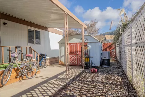 515 E Main St #16, Rogue River, OR 97537 photo 5