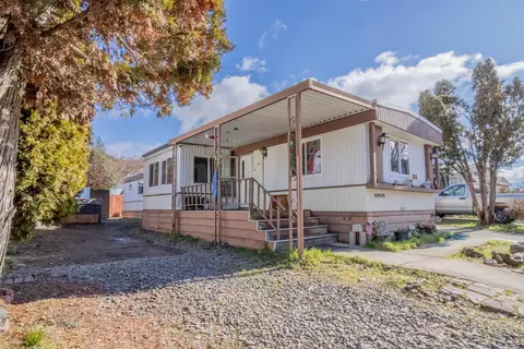 515 E Main St #16, Rogue River, OR 97537 photo 10