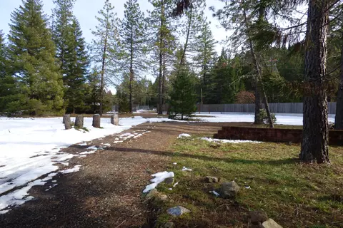 230 Burch Dr, Cave Junction, OR 97523 photo 23