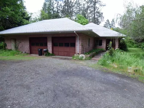 230 Burch Dr, Cave Junction, OR 97523 photo 27