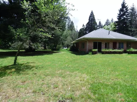 230 Burch Dr, Cave Junction, OR 97523 photo 29