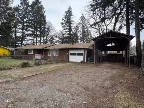 214 W Stevenson St, Cave Junction, OR 97523