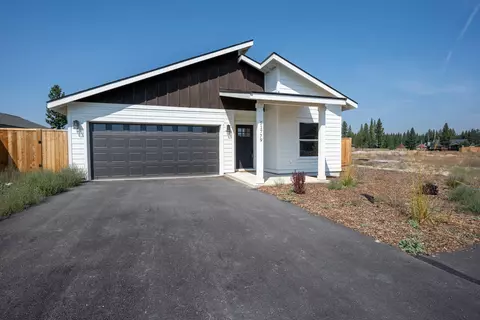 51779 Morning Pine Dr #134, La Pine, OR 97739