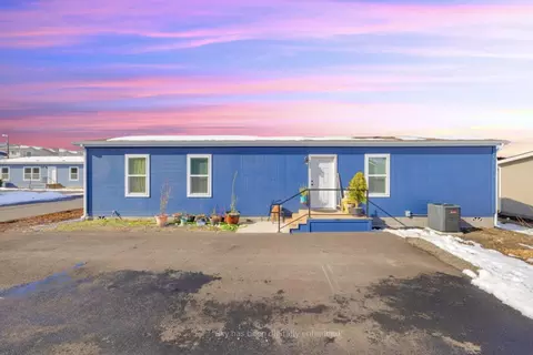 460 Arnos Rd #69, Talent, OR 97540