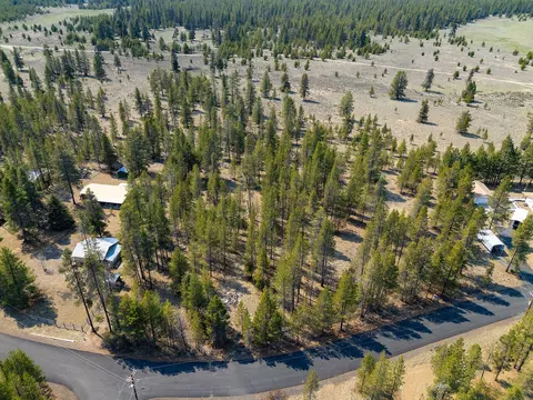 53011 Loop Dr, La Pine, OR 97739 photo 6
