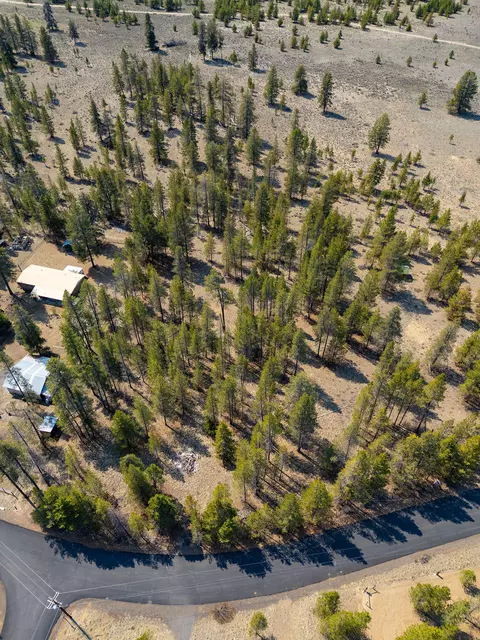 53011 Loop Dr, La Pine, OR 97739 photo 8