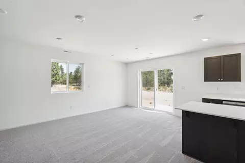 51762 Jubilee Pine Dr, La Pine, OR 97739 photo 9