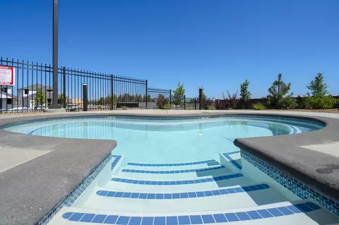 3949 NE Oakside Loop, Bend, OR 97701 photo 17