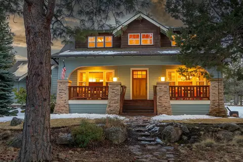 3045 NW Lawrence Ct, Bend, OR 97703