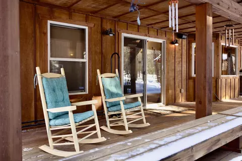 Exterior - 14243 Whitewater Loop, La Pine, OR 97739 photo 7 of 14