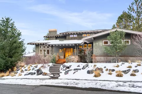 3230 NW Prairie Pl, Bend, OR 97703
