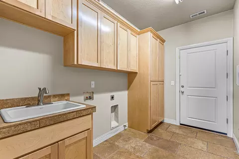 Other - 124 Bellerive Dr, Eagle Point, OR 97524 photo 6 of 10