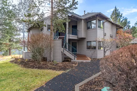 19717 Mt Bachelor Dr #330E, Bend, OR 97702