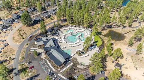 Exterior - 56545 Sunstone Loop #121, Bend, OR 97707 photo 16 of 17