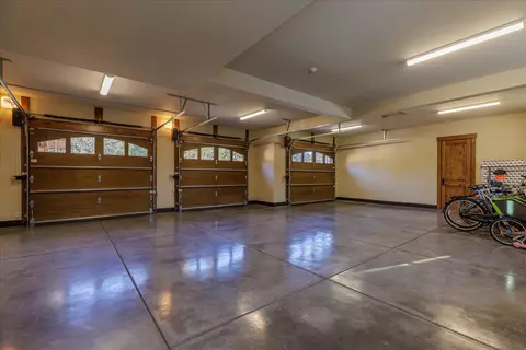 Exterior - 56545 Sunstone Loop #121, Bend, OR 97707 photo 3 of 17