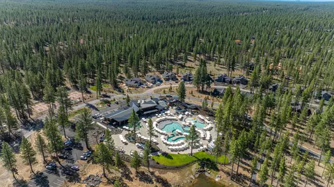 Exterior - 56545 Sunstone Loop #121, Bend, OR 97707 photo 15 of 17