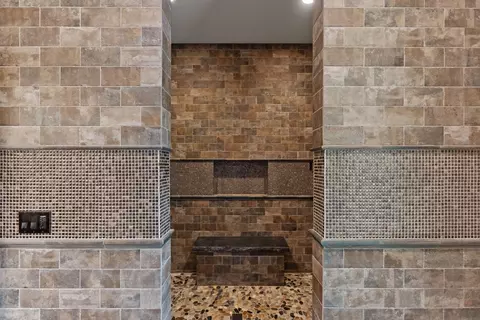 Bath - 56545 Sunstone Loop #121, Bend, OR 97707 photo 11 of 15