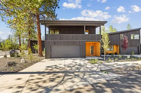 699 W Canopy Way #LOT 6, Sisters, OR 97759