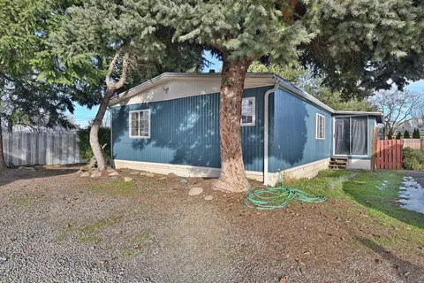 2161 Taylor Rd #3, Central Point, OR 97502 photo 1