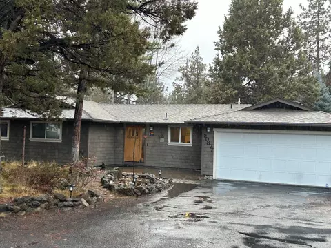 20877 King Hezekiah Way, Bend, OR 97702