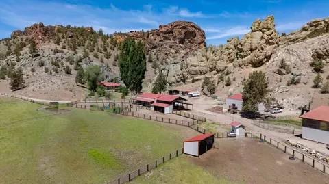 12750 SE Carey Ln, Prineville, OR 97754