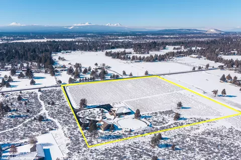 60940 Billadeau Rd, Bend, OR 97702 photo 4