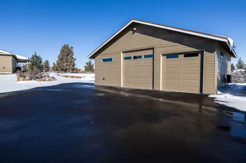 60940 Billadeau Rd, Bend, OR 97702 photo 6