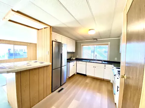 61310 Parrell Rd #26, Bend, OR 97702 photo 3