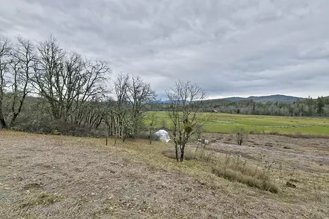 13546 Highway 140, Eagle Point, OR 97524 photo 22
