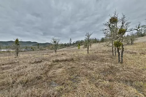 13546 Highway 140, Eagle Point, OR 97524 photo 24