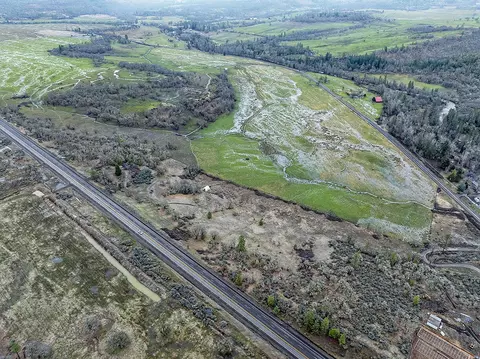 13546 Highway 140, Eagle Point, OR 97524 photo 13