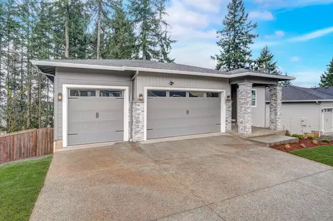 101 Butte Springs Trl #470, Eagle Point, OR 97524 photo 2
