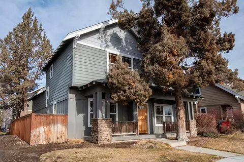 21274 Beall Dr, Bend, OR 97701
