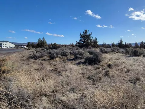 sw plateau court, Prineville, OR 97754