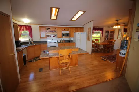 726 Summit Loop, Grants Pass, OR 97527 photo 12