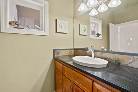 64891 Collins Rd, Bend, OR 97701 photo 25