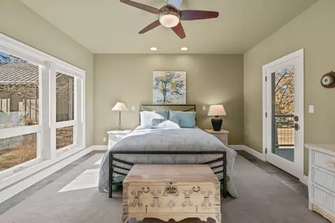 64891 Collins Rd, Bend, OR 97701 photo 22