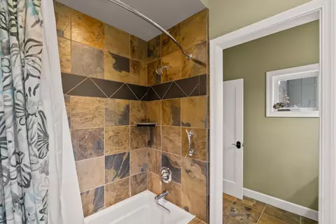 64891 Collins Rd, Bend, OR 97701 photo 24