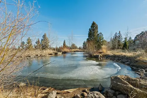 64891 Collins Rd, Bend, OR 97701 photo 37