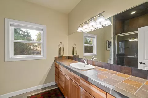 64891 Collins Rd, Bend, OR 97701 photo 28