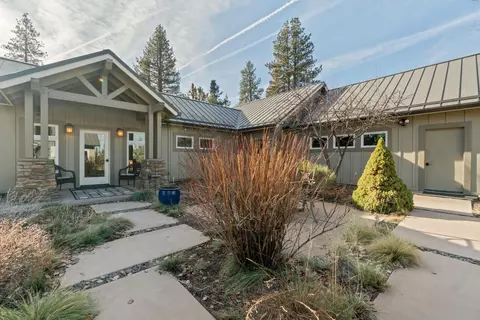 64891 Collins Rd, Bend, OR 97701 photo 46