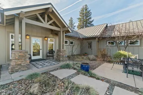 64891 Collins Rd, Bend, OR 97701 photo 27