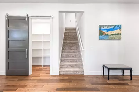 Entry Way - 17138 Downey Rd, Bend, OR 97707 photo 1 of 3
