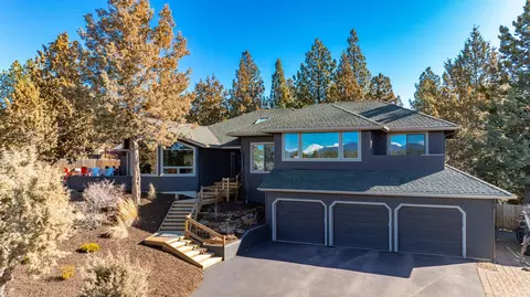 2868 NW Polarstar Ave, Bend, OR 97703