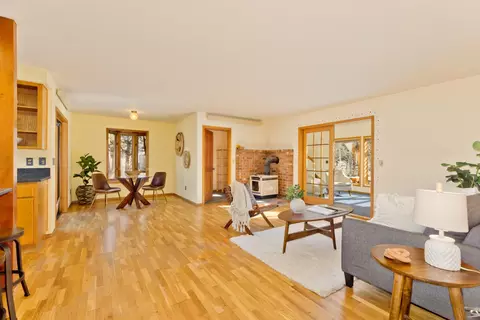 Living - 64975 Allen Rd, Bend, OR 97703 photo 2 of 4