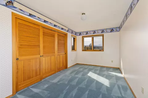 Bedroom - 64975 Allen Rd, Bend, OR 97703 photo 7 of 8