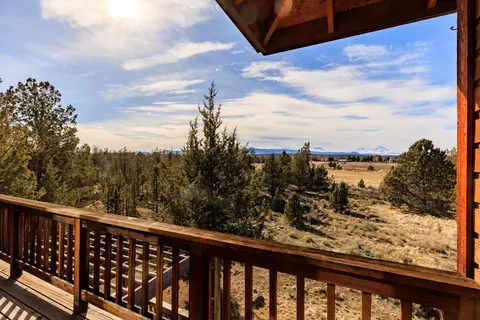 Exterior - 64975 Allen Rd, Bend, OR 97703 photo 3 of 11
