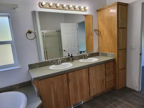 920 W Rolling Hills Dr, Eagle Point, OR 97524 photo 44